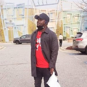 Meet your Posher, Amidu